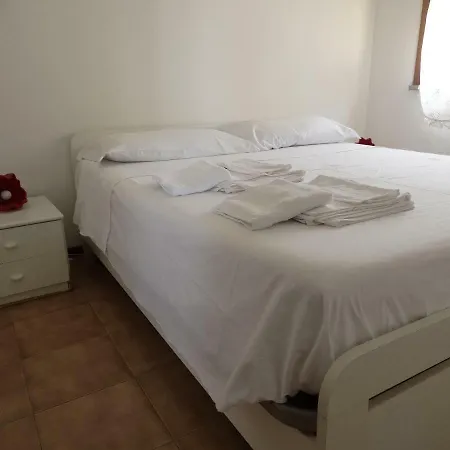Lido Adriano Beach Apartman *